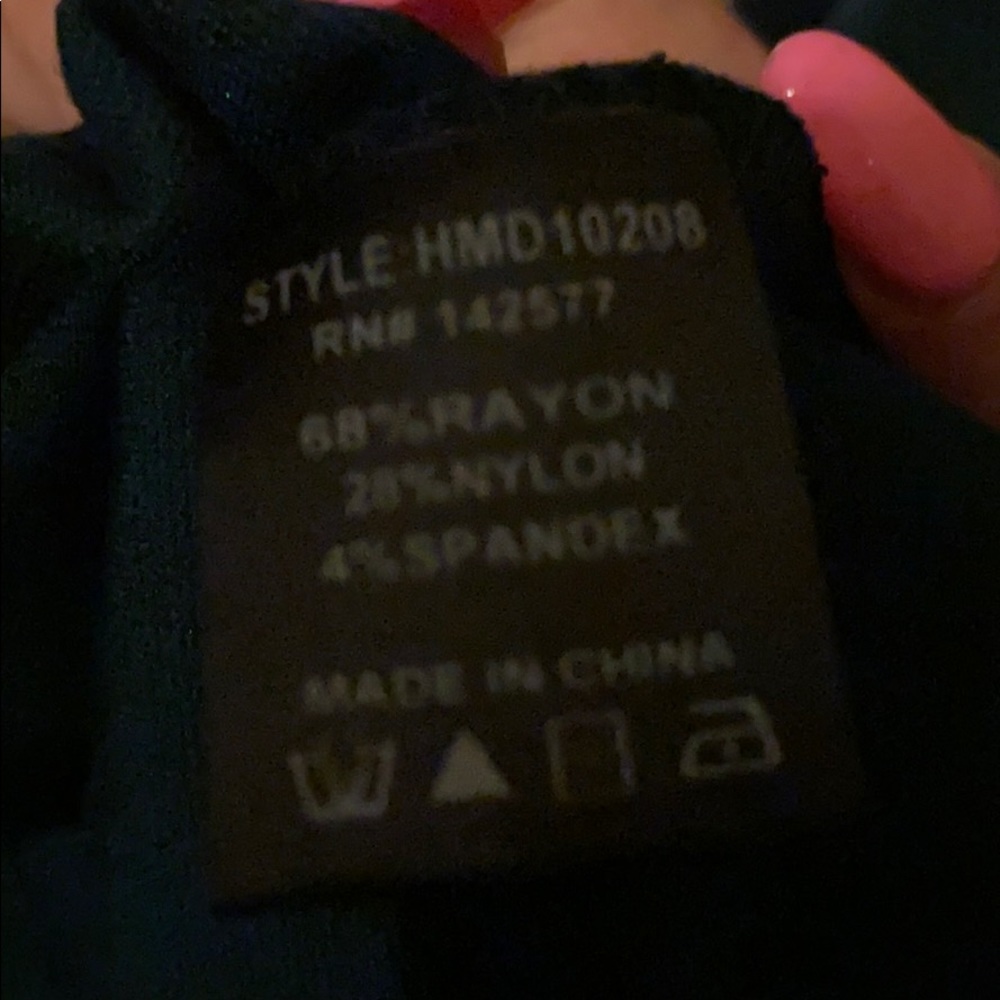 Dress - Picture 3 of 3